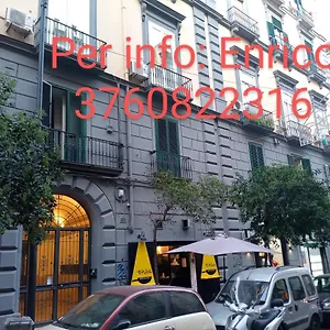 Apartment Duomo Loft, Naples